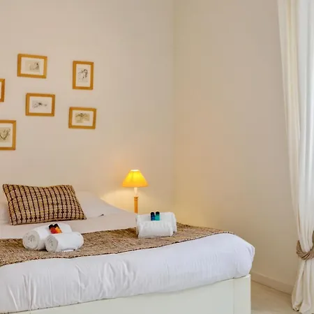 Sunny With Terrace At 100 Meters From Beach كنوك هايست
