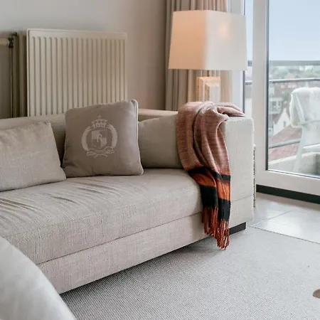 Sunny With Terrace At 100 Meters From Beach